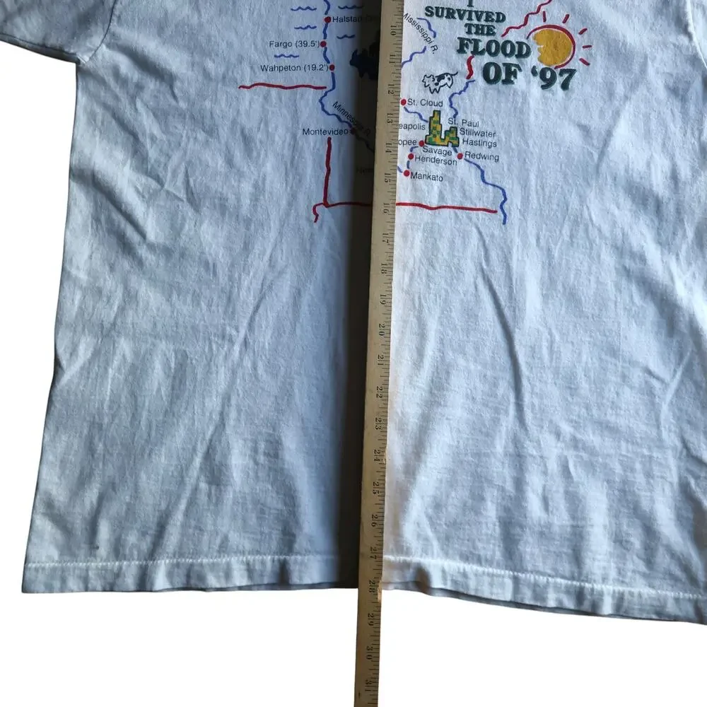 Vintage 1997 Red River Flood T Shirt XL Fruit Of The Loom Minnesota ND Tee - Picture 8 of 9